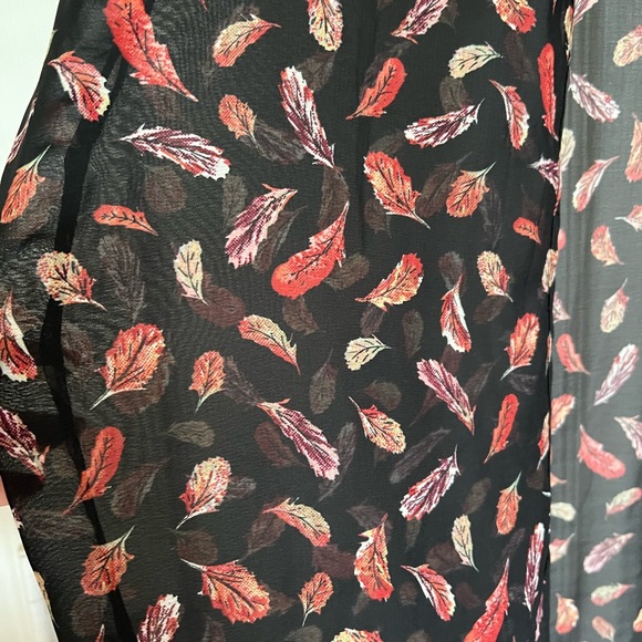 LIVE 4 TRUTH Cover Up Size L - Picture 4 of 8